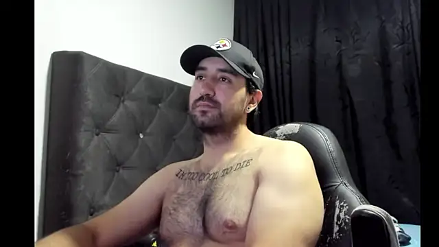 coolfriki online show from November 22, 2025, 11:37 pm