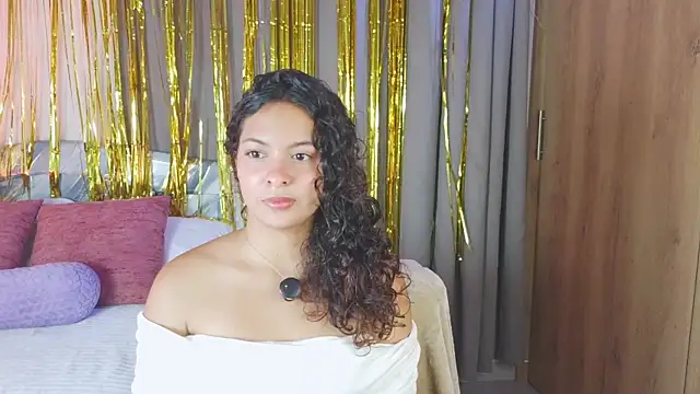  Bella Beth  online show from February 4, 2026, 10:04 pm