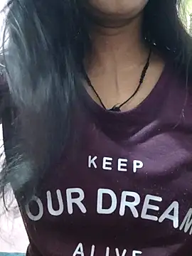 anjali2351 online show from April 8, 2026, 6:24 am