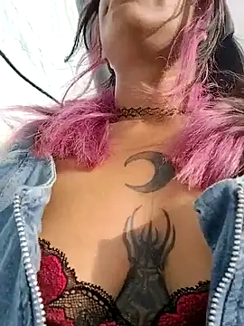 Abby 2-1 online show from November 1, 2025, 9:06 pm