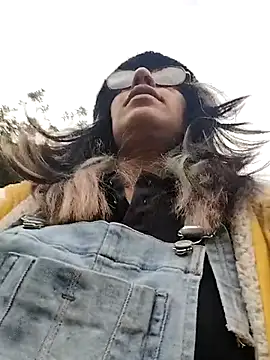 Abby 2-1 online show from December 16, 2025, 9:42 pm