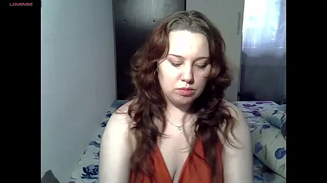 OnikaOrtizZ online show from October 13, 2025, 9:20 am