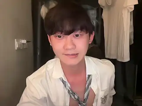 iambennet online show from November 14, 2025, 3:11 pm