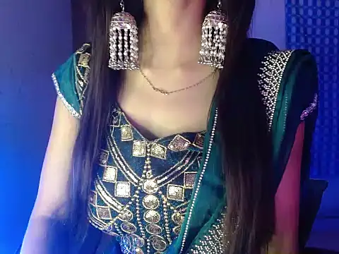 Roiseeee online show from March 1, 2026, 4:58 am