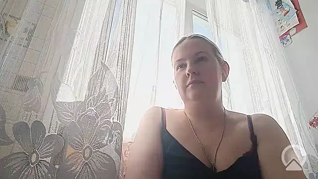 Snapshot of Melorini chatting on February 16, 2026, 7:26 am Melorini online show from February 16, 2026, 7:26 am