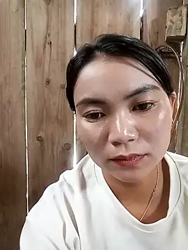 kun-love online show from October 27, 2025, 4:05 am