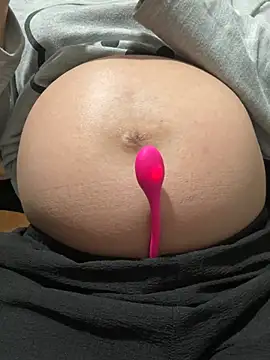 Snapshot of -Harper- chatting on February 12, 2026, 4:51 am -Harper- online show from February 12, 2026, 4:51 am