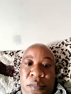 staceyde online show from October 27, 2025, 2:54 pm