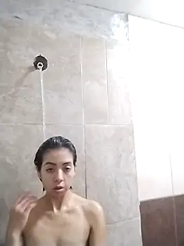 Lollysmile26 online show from November 14, 2025, 6:23 am