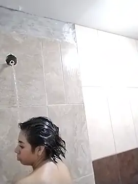 Lollysmile26 online show from December 15, 2025, 11:53 pm