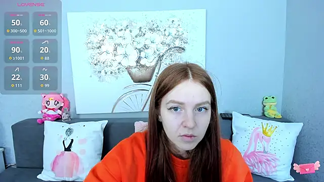 Evarey  online show from November 10, 2025, 5:28 am