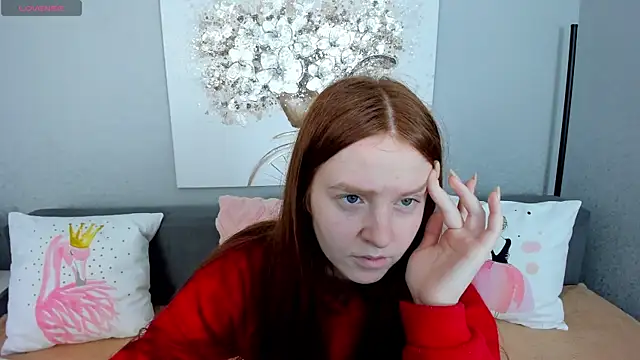 Evarey  online show from November 25, 2025, 6:13 am