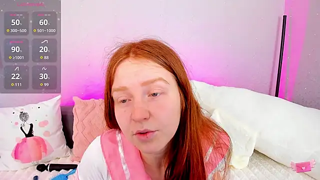 Evarey  online show from March 28, 2026, 5:51 am