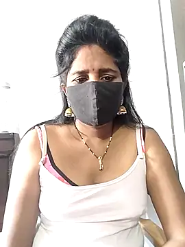 Snapshot of jwala-telugu9 chatting on October 10, 2025, 10:03 am jwala-telugu9 online show from October 10, 2025, 10:03 am