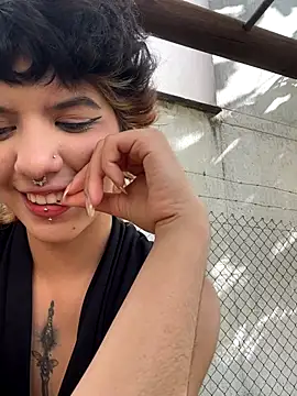 eva caos online show from November 7, 2025, 7:47 pm