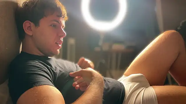 Snapshot of mynameischris chatting on October 7, 2025, 8:33 am mynameischris online show from October 7, 2025, 8:33 am