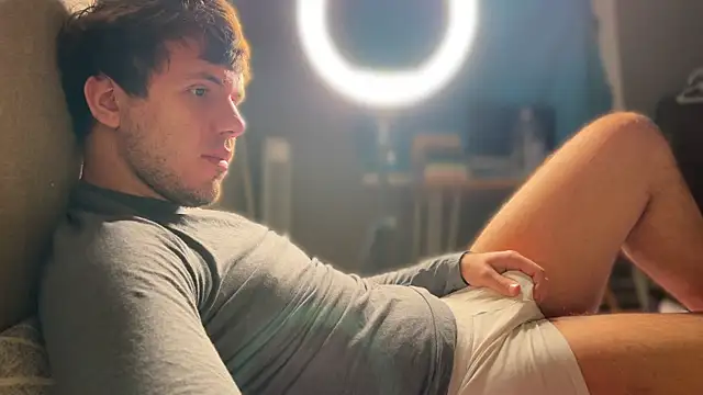 Snapshot of mynameischris chatting on November 2, 2025, 8:17 am mynameischris online show from November 2, 2025, 8:17 am