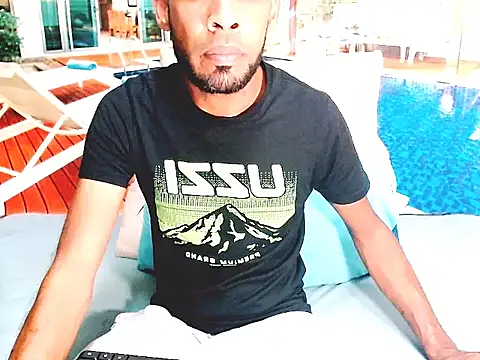 Snapshot of IndianMagicMike chatting on February 17, 2026, 4:35 pm IndianMagicMike online show from February 17, 2026, 4:35 pm