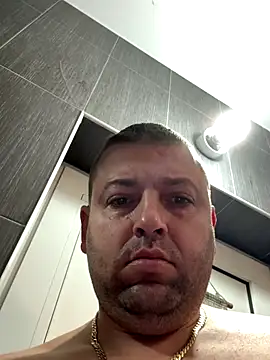 crazy88p online show from November 2, 2025, 4:26 am