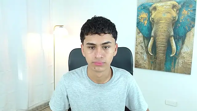 Snapshot of Alancum7 chatting on October 7, 2025, 1:30 pm Alancum7 online show from October 7, 2025, 1:30 pm