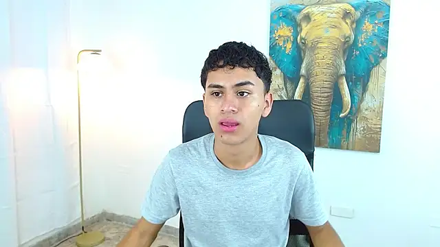 Snapshot of Alancum7 chatting on October 12, 2025, 12:59 pm Alancum7 online show from October 12, 2025, 12:59 pm