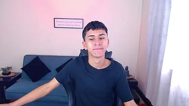 Snapshot of Alancum7 chatting on December 16, 2025, 12:54 pm Alancum7 online show from December 16, 2025, 12:54 pm