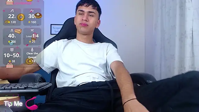 Snapshot of Alancum7 chatting on January 13, 2026, 12:54 pm Alancum7 online show from January 13, 2026, 12:54 pm