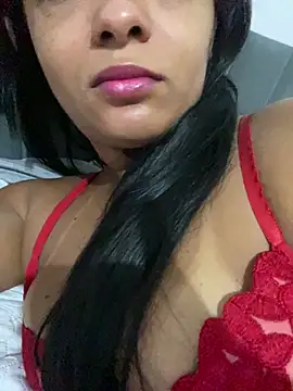 Brunamorenago online show from February 10, 2026, 10:52 am