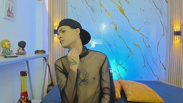 JacobBlackwell  online show from February 4, 2026, 7:20 pm