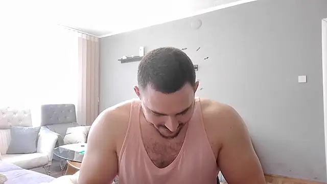 Snapshot of mastermute chatting on January 7, 2026, 11:34 am mastermute online show from January 7, 2026, 11:34 am