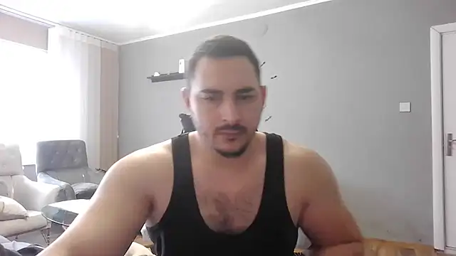 Snapshot of mastermute chatting on January 14, 2026, 6:52 am mastermute online show from January 14, 2026, 6:52 am