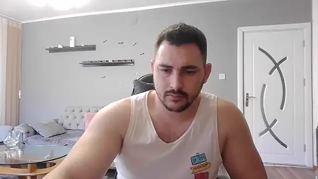 Snapshot of mastermute chatting on March 1, 2026, 2:19 pm mastermute online show from March 1, 2026, 2:19 pm