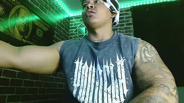 jordan bigcock  online show from February 3, 2026, 6:40 am