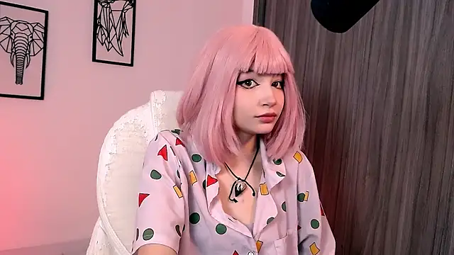 EmuOtori online show from October 10, 2025, 11:42 am