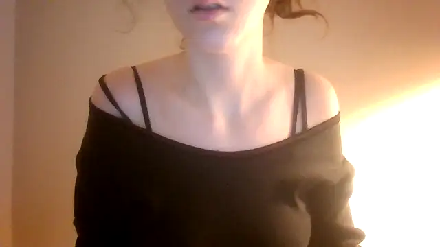 SuperValentina online show from March 15, 2026, 1:06 pm