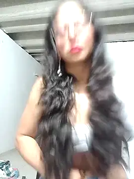 Snapshot of Eloisa_smith chatting on October 16, 2025, 4:13 am Eloisa smith online show from October 16, 2025, 4:13 am