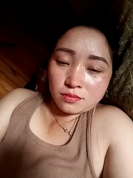 miemie-xx online show from October 12, 2025, 5:39 am