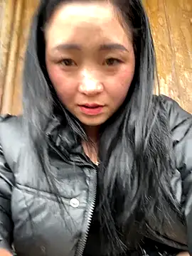 miemie-xx online show from October 24, 2025, 7:38 am