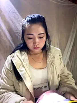 miemie-xx online show from November 1, 2025, 1:51 am