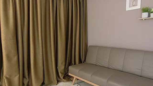 ZahraMilf online show from November 5, 2025, 3:50 am