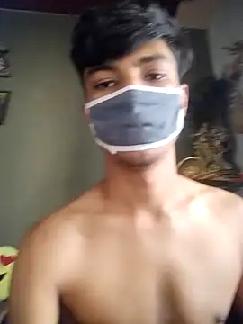 Snapshot of use_19 chatting on November 13, 2025, 7:18 am use 19 online show from November 13, 2025, 7:18 am