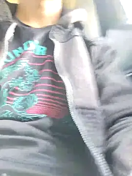 use 19 online show from November 23, 2025, 3:39 am