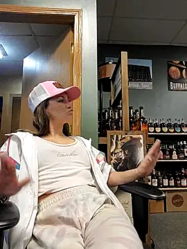 Snapshot of Cassaroll333 chatting on November 23, 2025, 3:56 pm Cassaroll333 online show from November 23, 2025, 3:56 pm