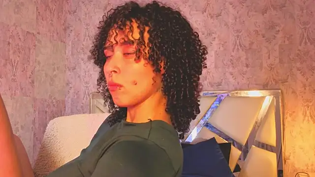 Snapshot of benny_wilson chatting on March 27, 2026, 8:26 am benny wilson online show from March 27, 2026, 8:26 am