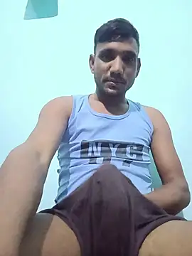 Snapshot of BiggerDickGuy chatting on February 26, 2026, 10:14 am BiggerDickGuy online show from February 26, 2026, 10:14 am