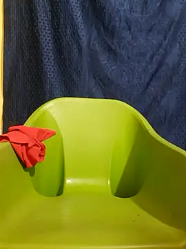 Mahi677 online show from November 27, 2025, 4:03 am