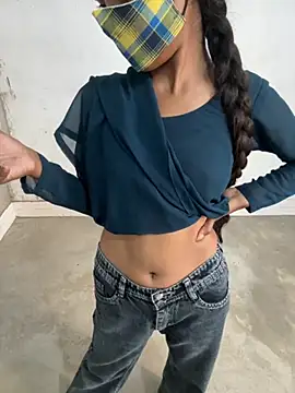 Rani hot2 online show from October 16, 2025, 7:53 am