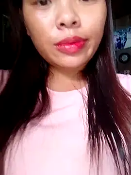 hello-cute online show from October 12, 2025, 8:24 am