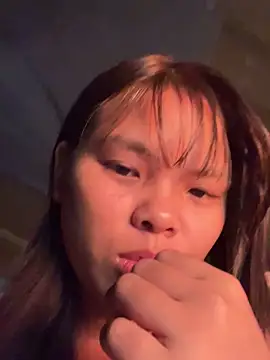 hello-cute online show from December 22, 2025, 1:08 pm