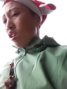 jerry-xx online show from March 4, 2026, 2:50 am